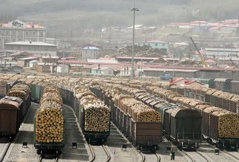 Китай спровоцировал очереди из вагонов на границе с Россией
