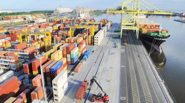 Протестирован механизм отслеживания транзитных грузов через порты РФ