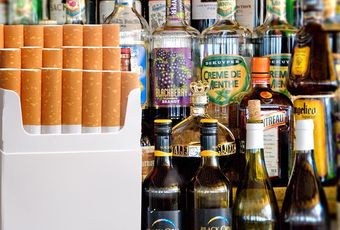 В России придумали, как бороться с «лжеэкспортом» табака и алкоголя