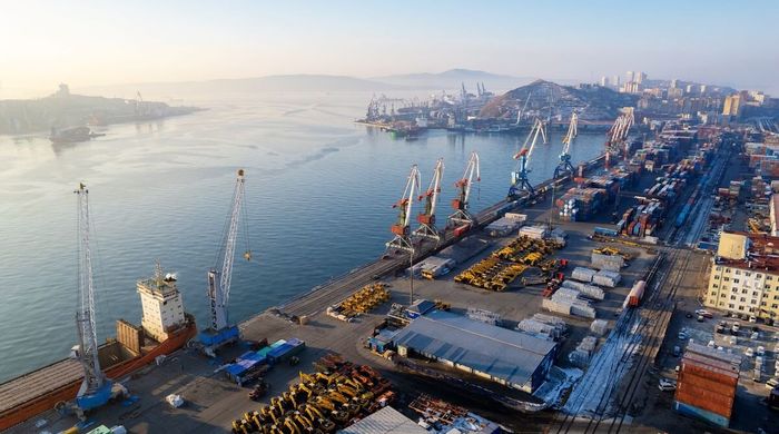 Власти наращивают мощности и развивают инфраструктуру дальневосточных портов 
